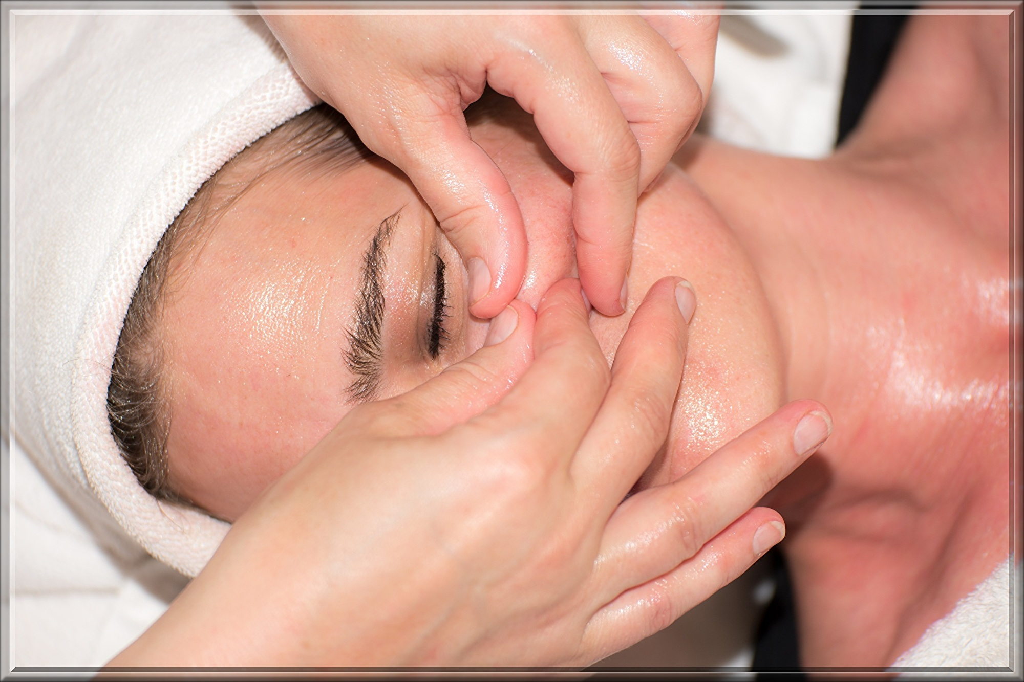 skin-3106607.jpg