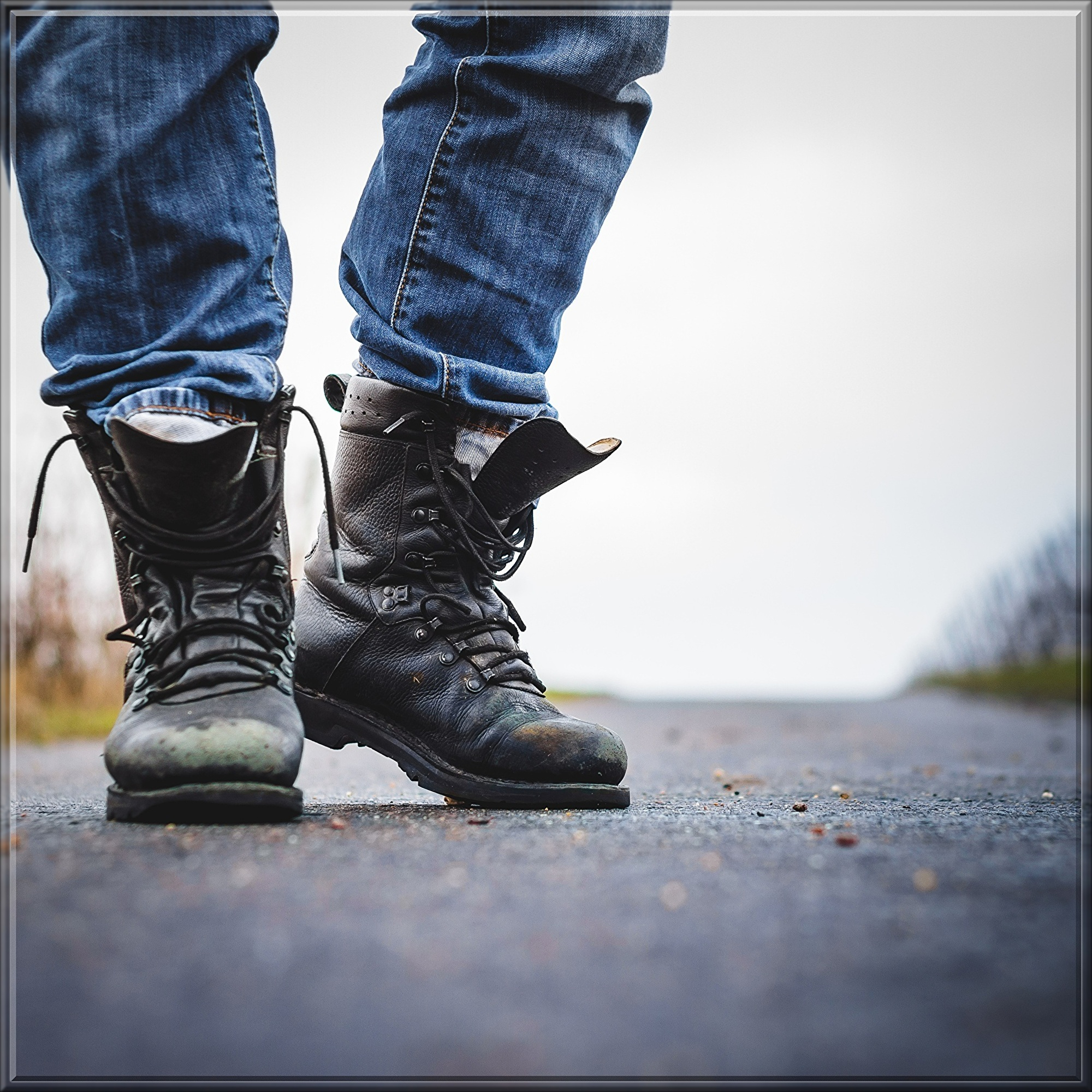 boots-4041866.jpg
