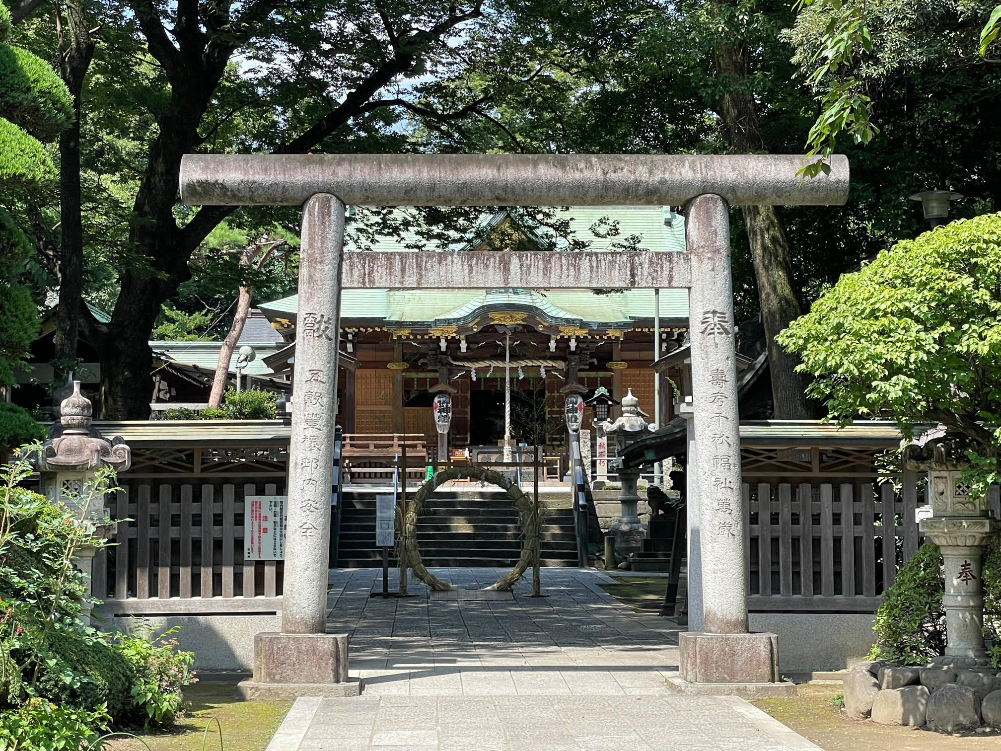 大鷲神社（鳥居）.jpg
