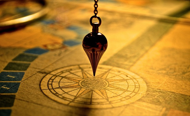 pendulum-1934311_640.jpg