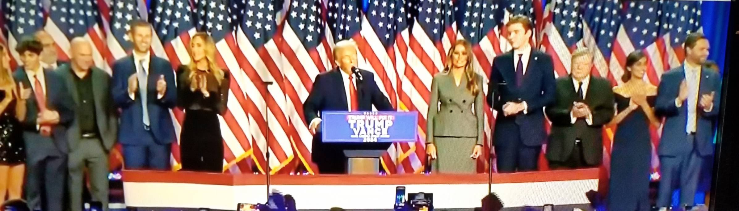 ★トランプ当選演説会_241110.jpg