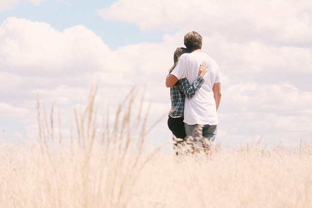 couple-2601156_640.jpg