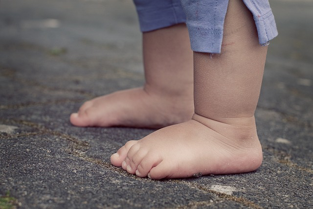 feet-g51f8b590e_640.jpg