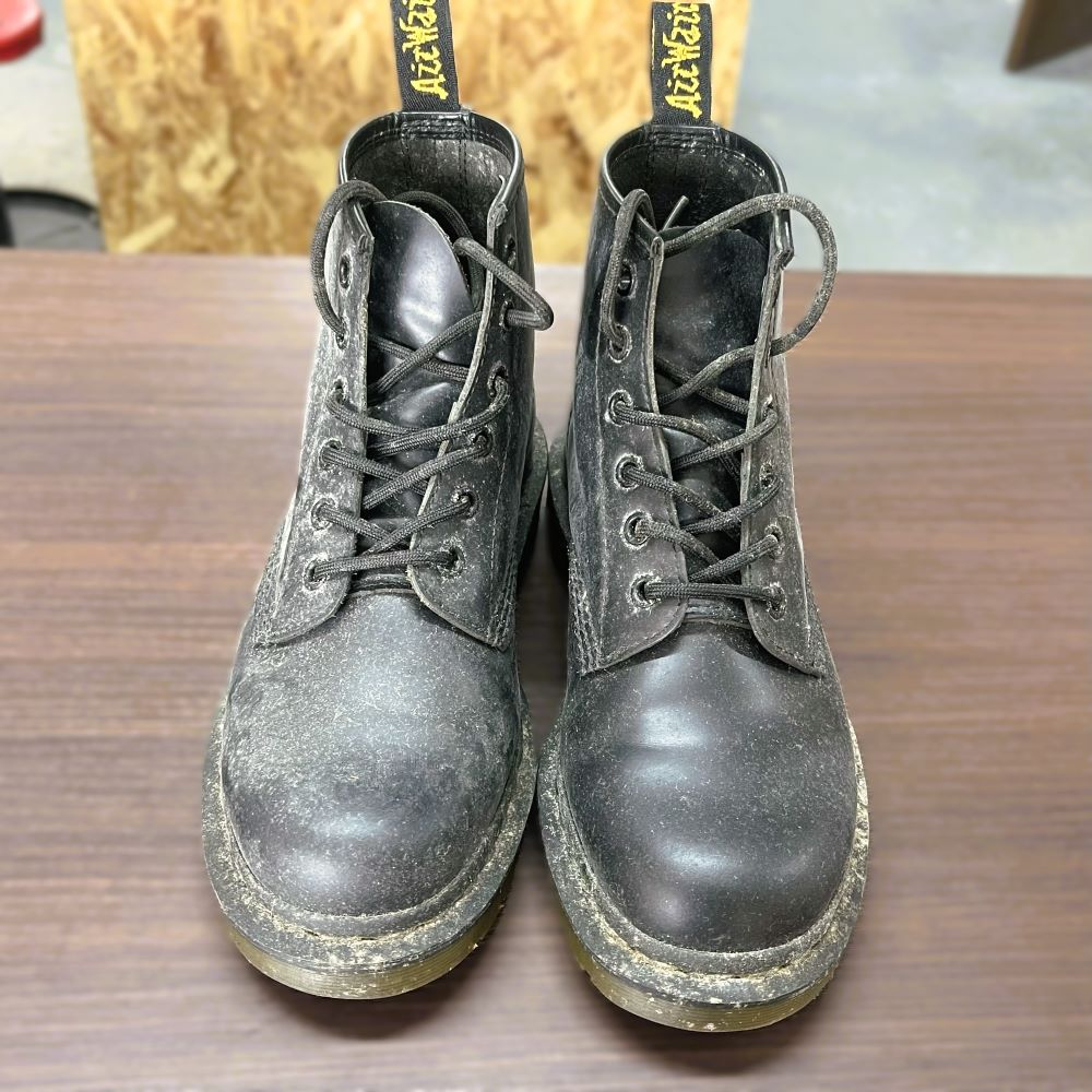drmartens-mold-before-front.jpg