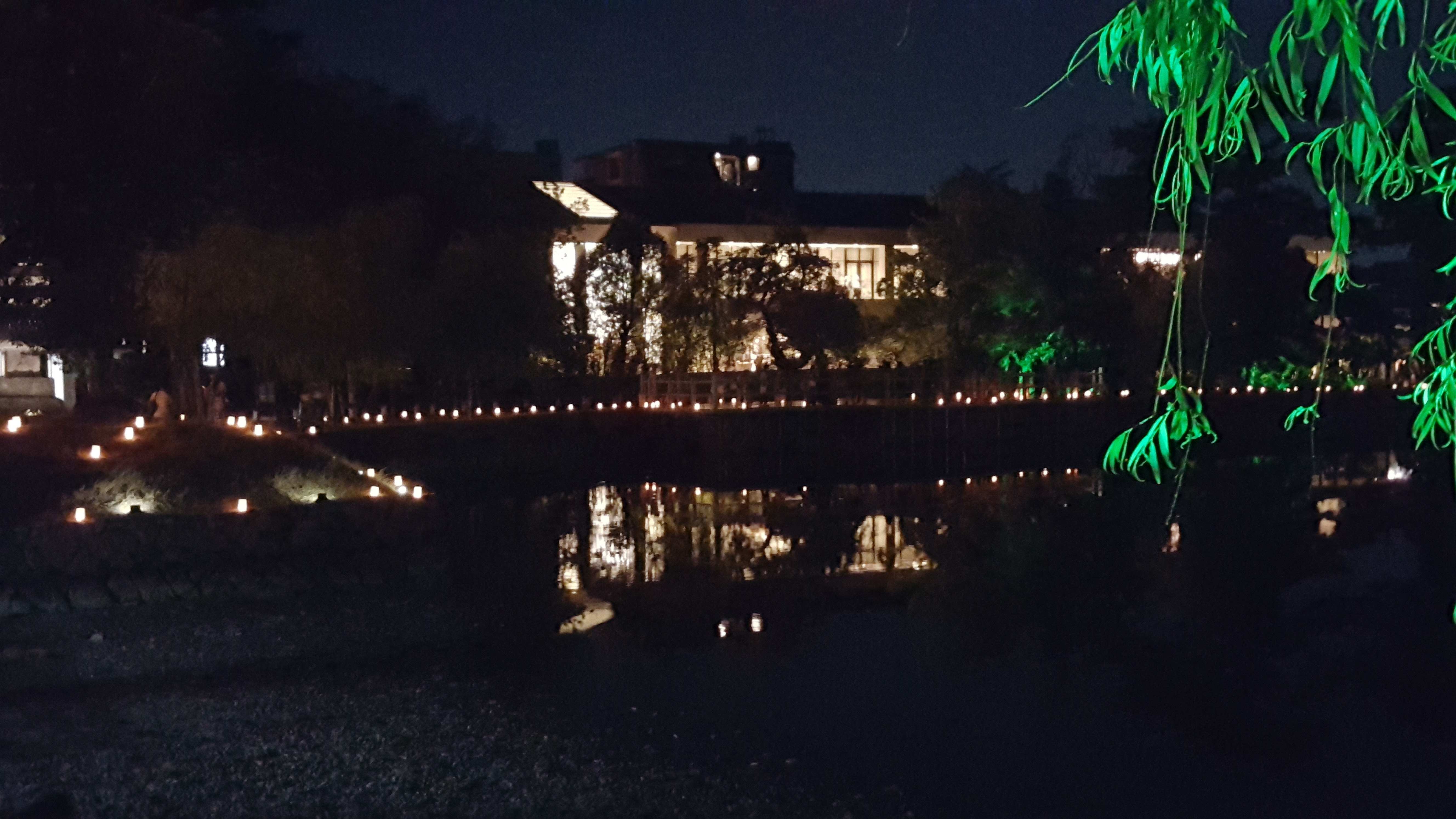 なら燈花会　猿沢池.jpg