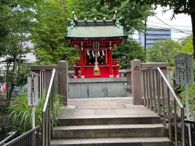 七渡神社.jpg