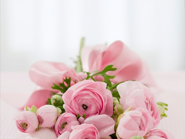 bouquet-142876_640 (1).jpg
