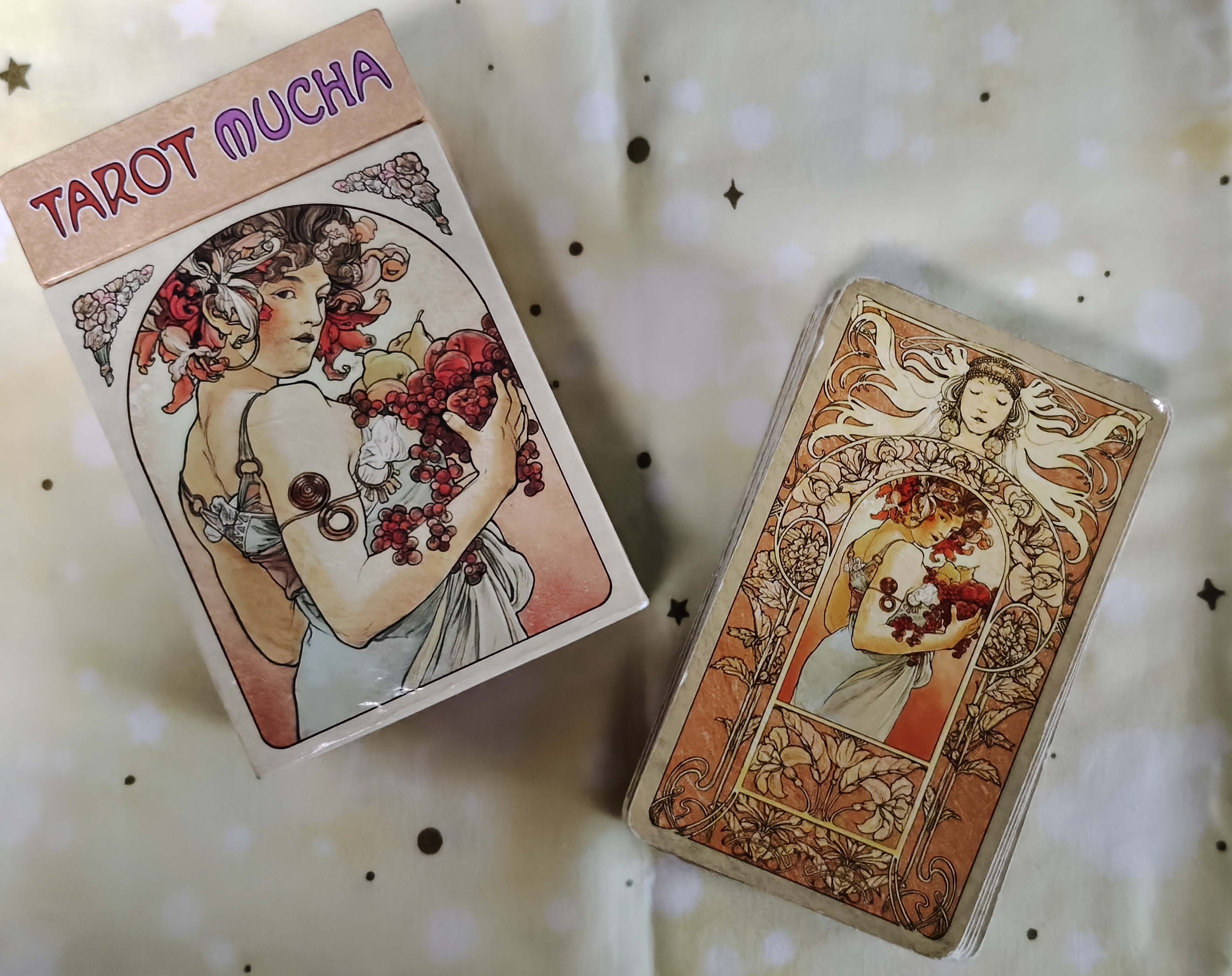 Mucha.JPG