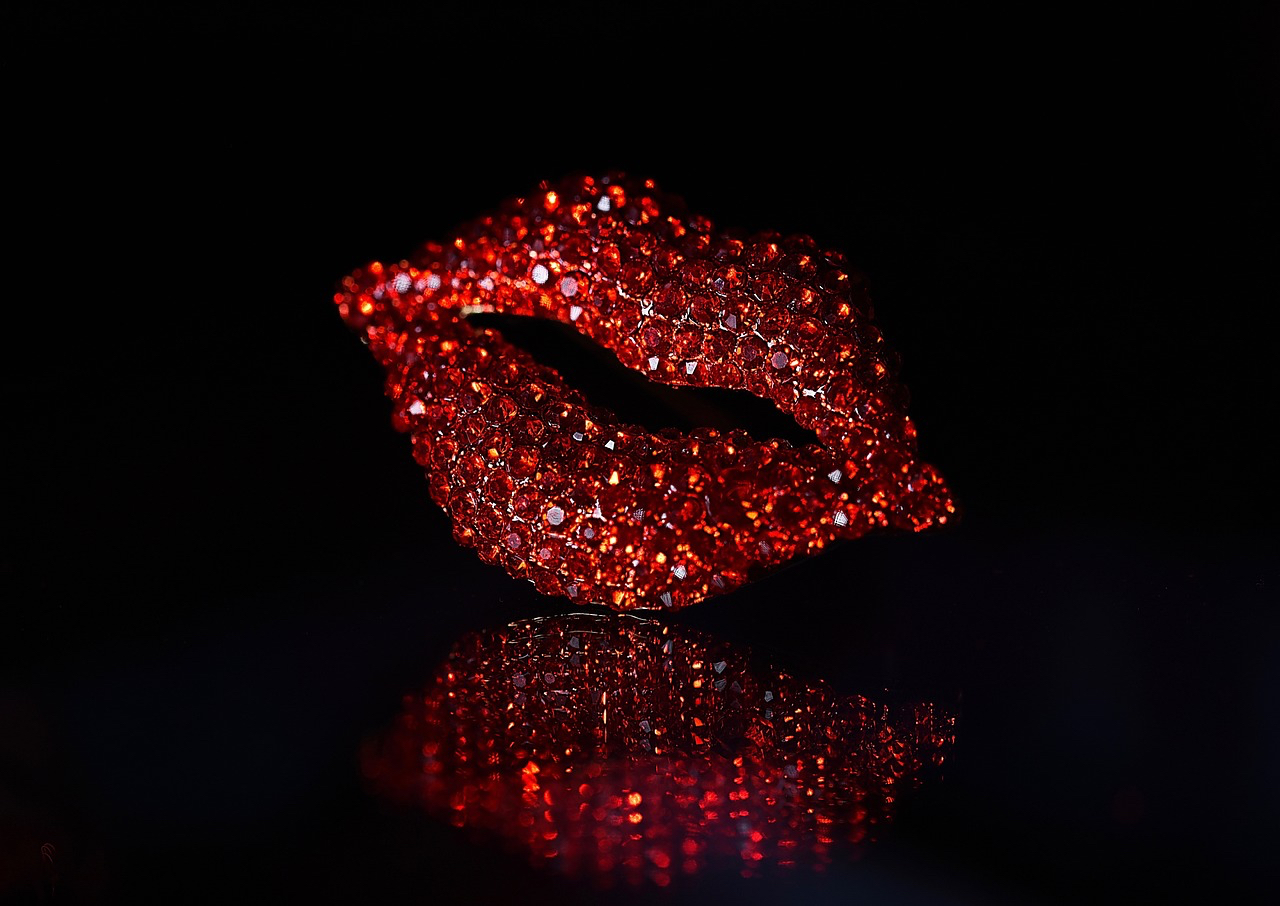 red-3410285_1280.jpg