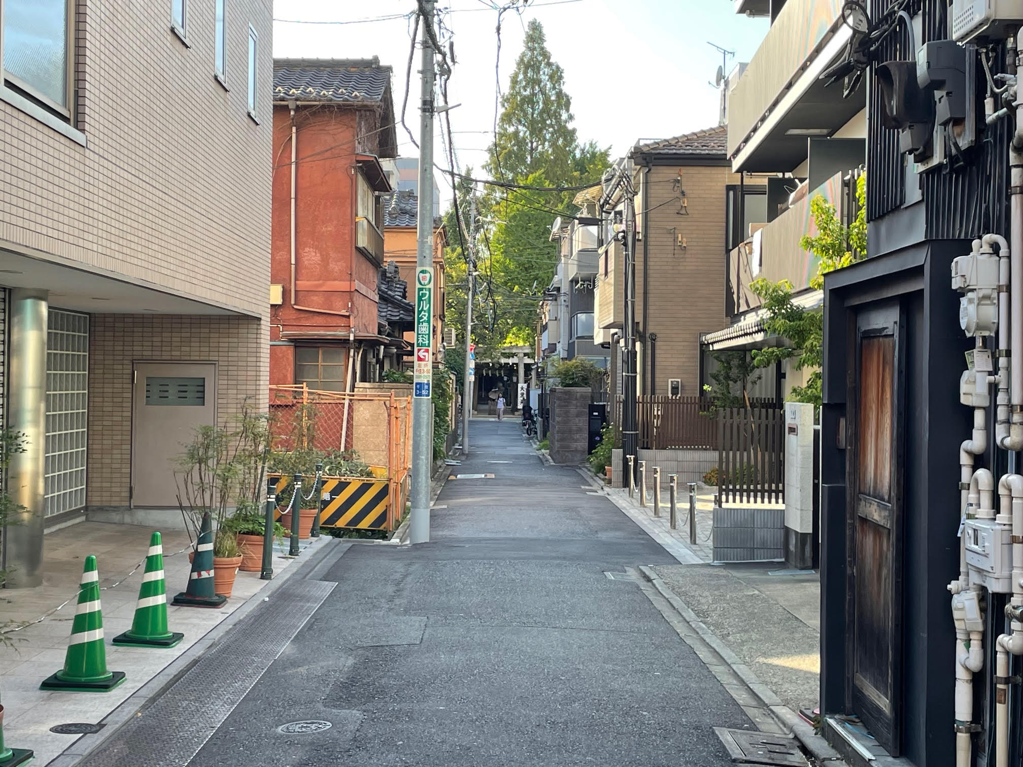 路地.jpg