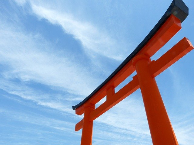 torii-g39406f994_640.jpg