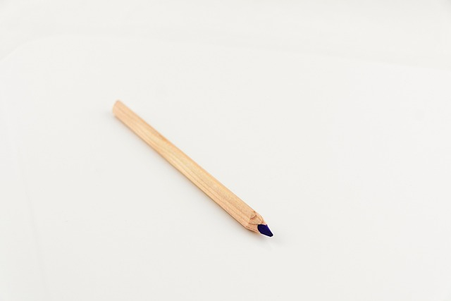 colored-pencils-865769_640.jpg