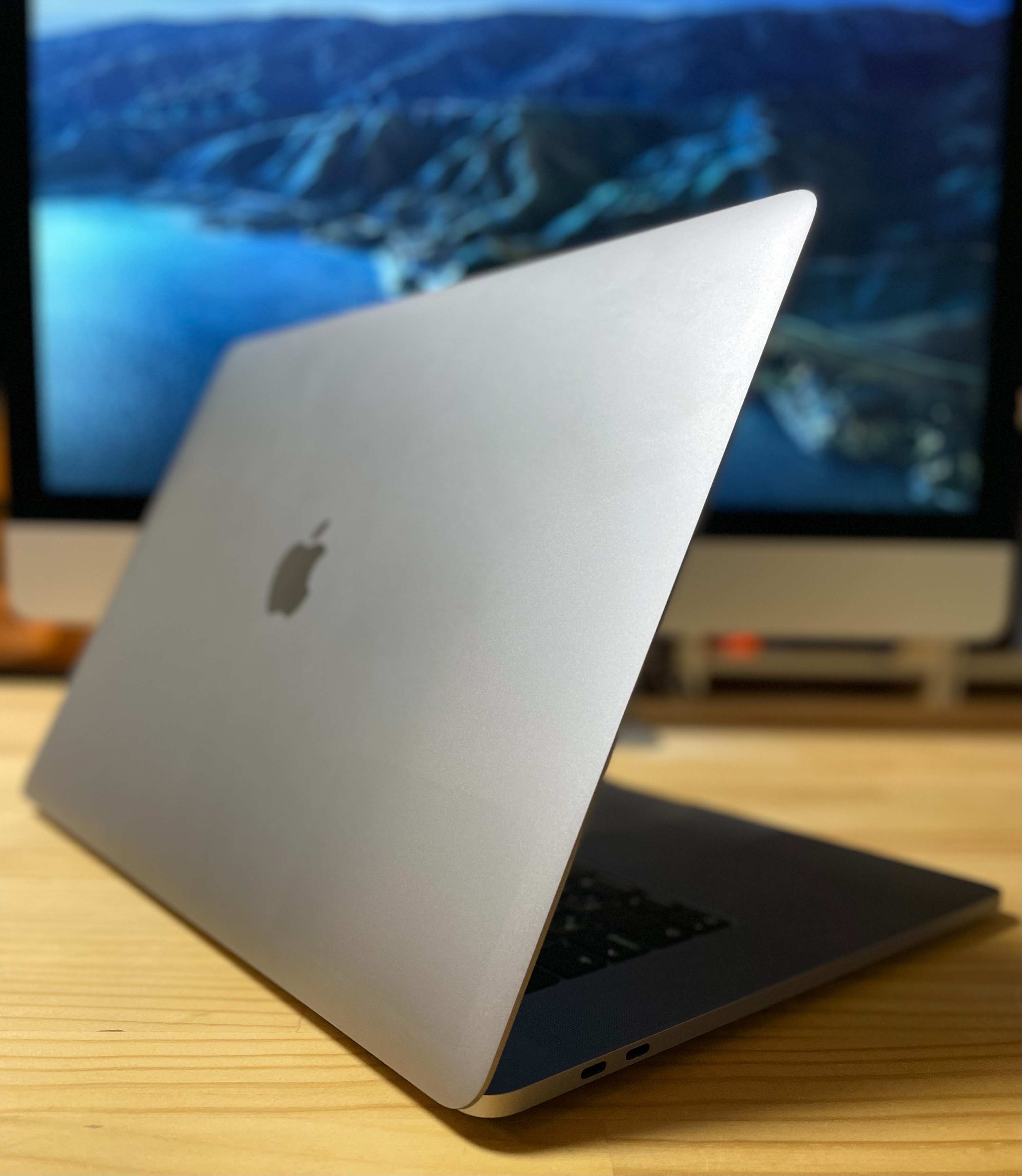 MacBook Airに乗り換えます【ガジェットレビュー】MacBook Pro 2019