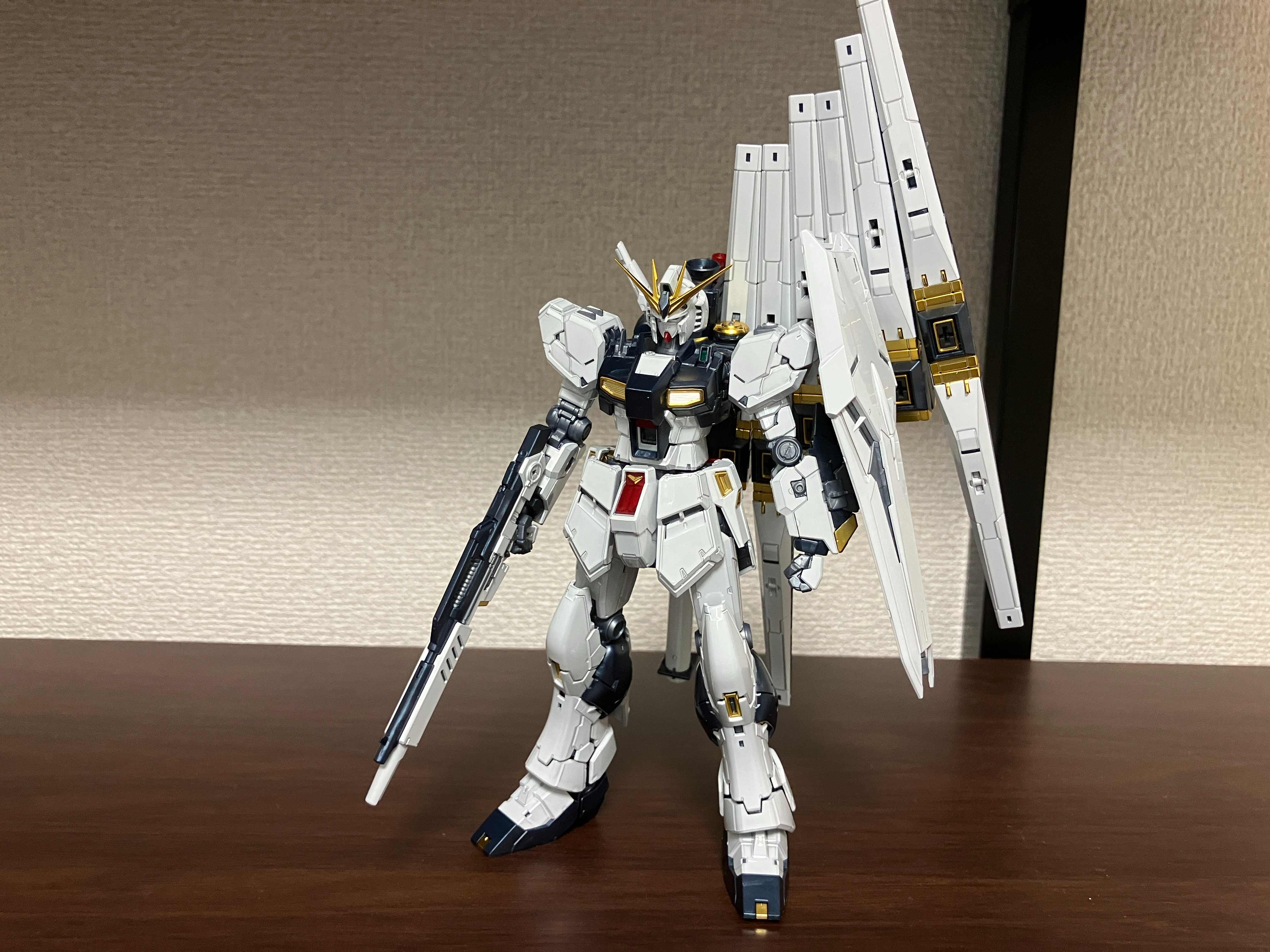 完成報告】RG 1/144 ガンダムベース限定 νガンダム（チタニウム