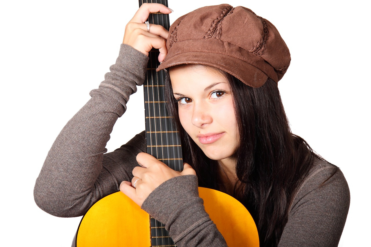 acoustic-guitar-15598_1280.jpg