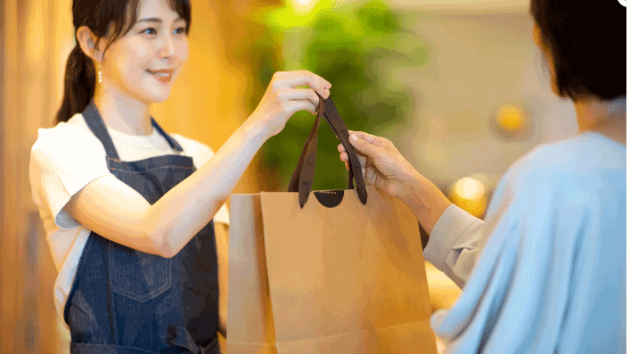 【ファストフード】テイクアウトで違う商品が入っていた　一口でも食べちゃうと交換＆返金は無理？