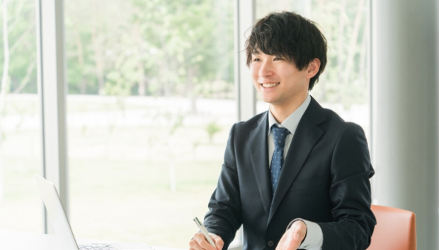 なぜ「街の不動産屋さん」にこそ、売却特化のランディングページ（LP）が必要なのか？