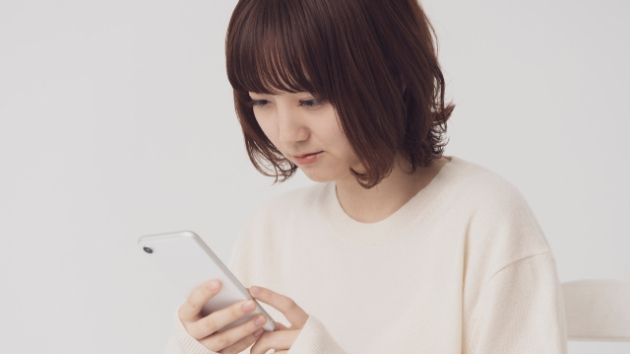 AI任せ！株式会社クローバーの副業収益は？
