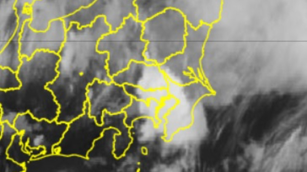 15時から18時半まで