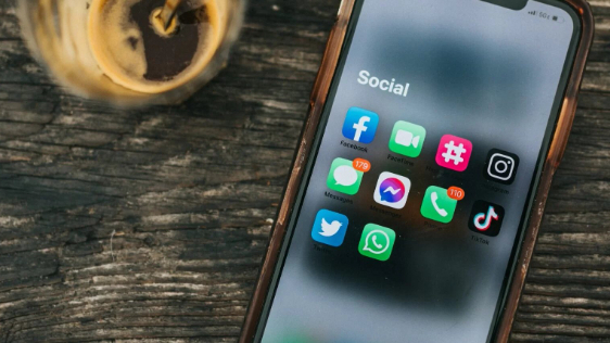 インスタグラムの投稿が「なんとなくごちゃつく」を解決する、3つの引き算ルール