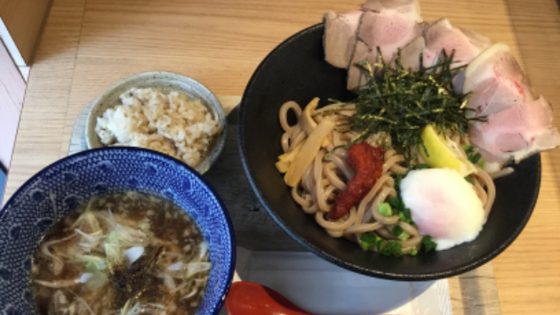 新時代を生き抜く　越境思考