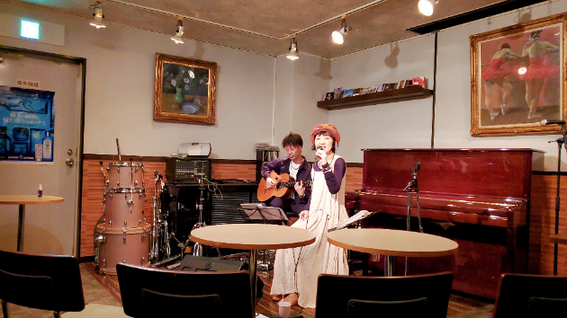 中学時代の同窓生が出演するライブ