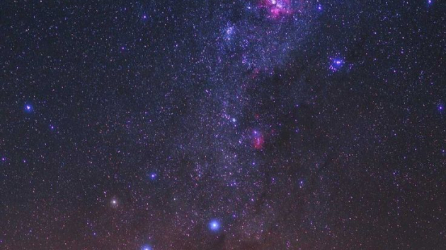 【9月25日、遠距離のツインレイの彼の気持ち　星座占い　カステラ王子　小暮料理長】