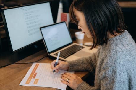 取材代行・インタビュー記事制作