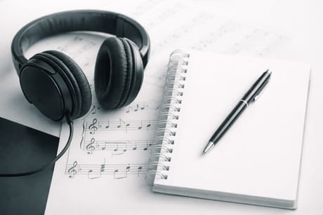 作詞・歌詞制作